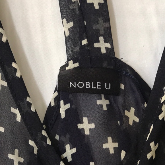 Sheer tank - Picture 2 of 2